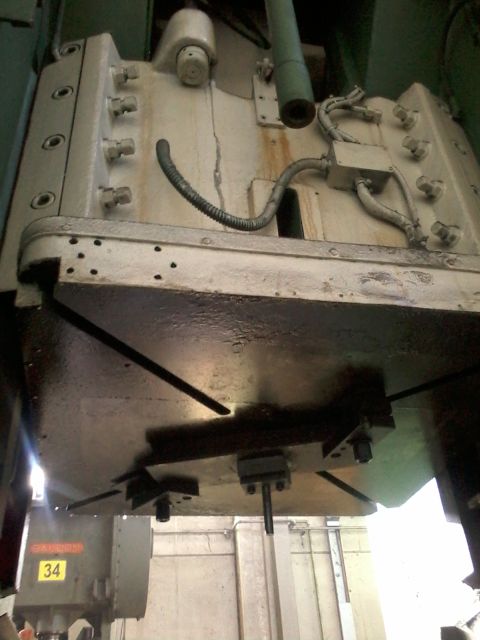 USED PRESS  MACHINE 200 TON MECHANICAL PRESSA 200 TON USATA RASKIN MECCANICA PRESS MACHINE USED 200 TON  0114