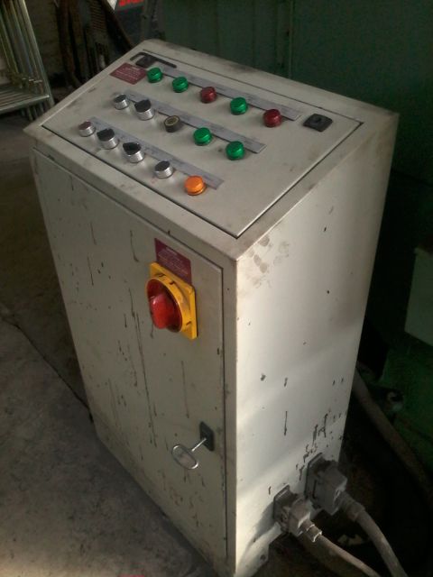 USED PRESS  MACHINE 200 TON MECHANICAL PRESSA 200 TON USATA RASKIN MECCANICA PRESS MACHINE USED 200 TON  0114